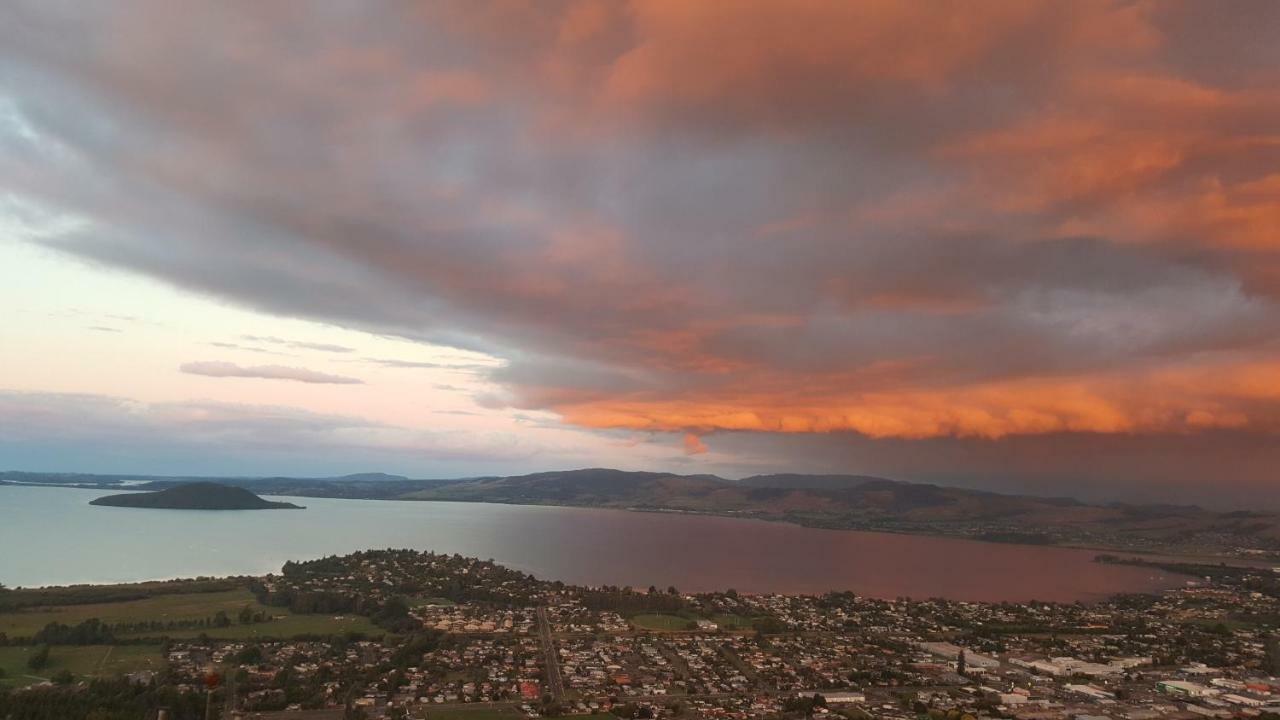 Aorangi Mountain Lodge Rotorua Luaran gambar